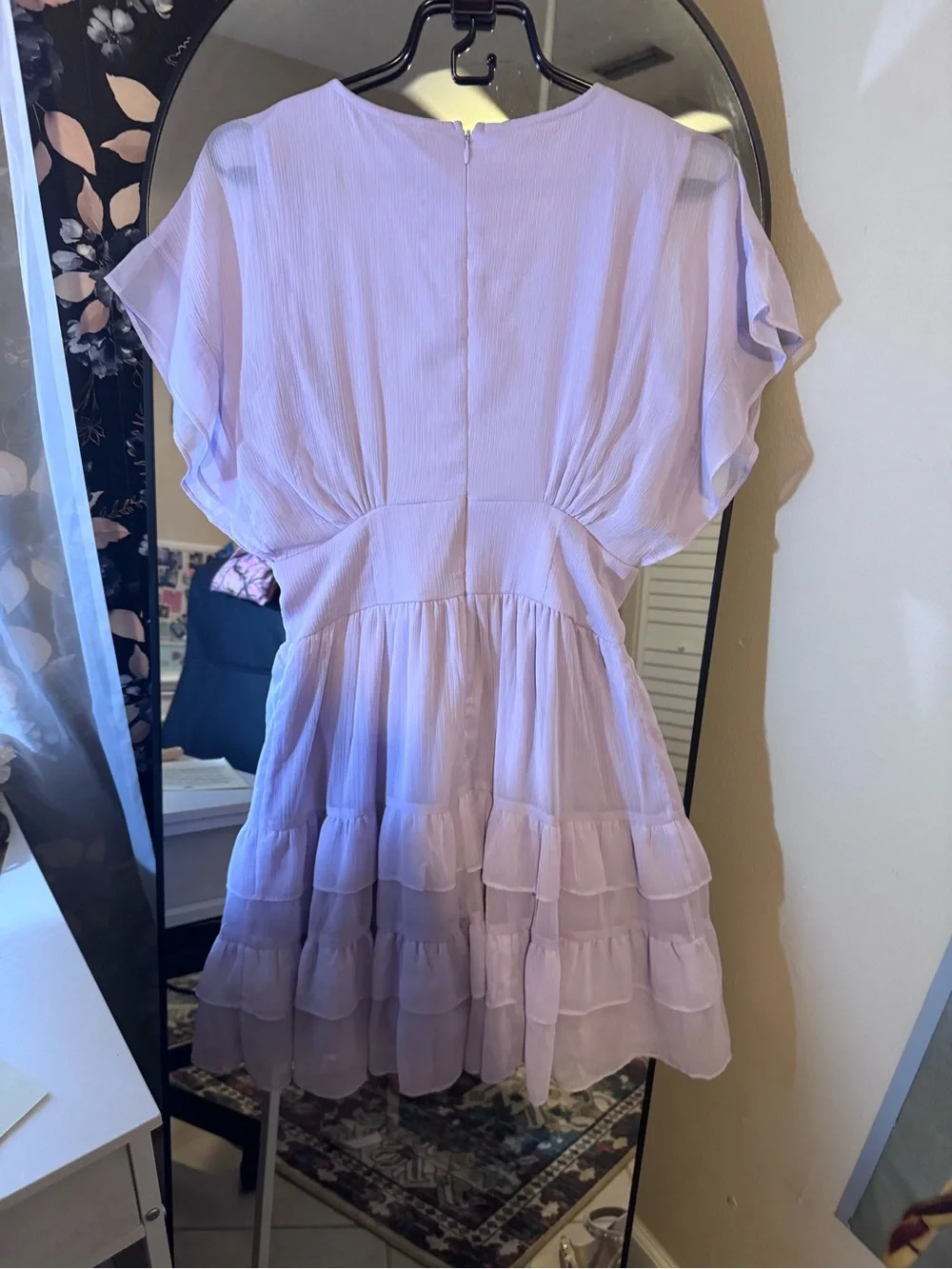 Guess Lilac V-Neck Ruffled Dress - Picture 6 of 9